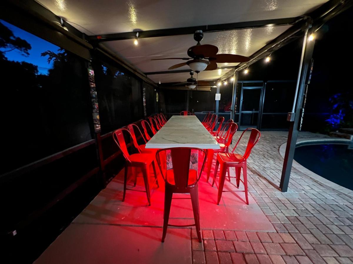 Poolside Cocoa Oasis W/ Tiki Bar! Villa Frontenac Екстериор снимка